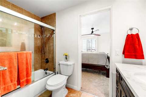 E Plymouth Street, Inglewood, CA 90302