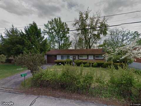 Suncrest, VERONA, PA 15147