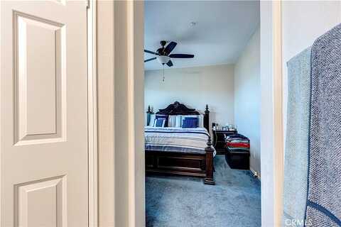 Vista Way, Lake Elsinore, CA 92532
