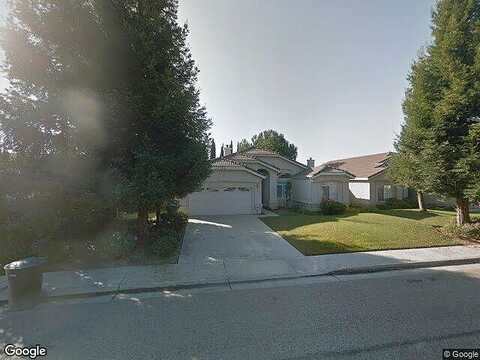 Dorothea, VISALIA, CA 93292