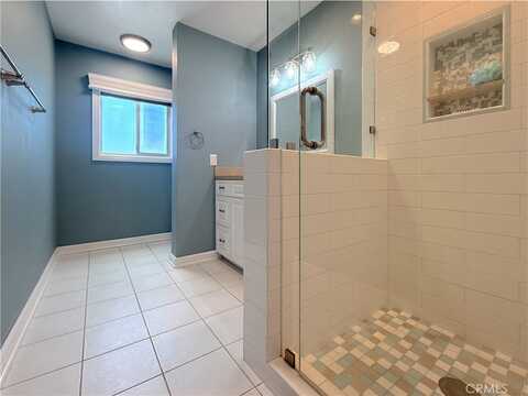 E 2Nd Street, Long Beach, CA 90803