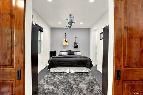 Abarrota, RANCHO MISSION VIEJO, CA 92694