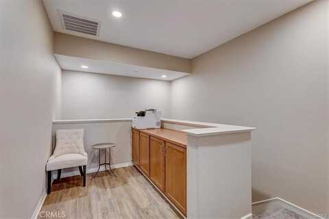 Herrera, VALENCIA, CA 91354