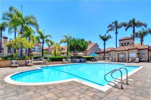 Via Athena, ALISO VIEJO, CA 92656