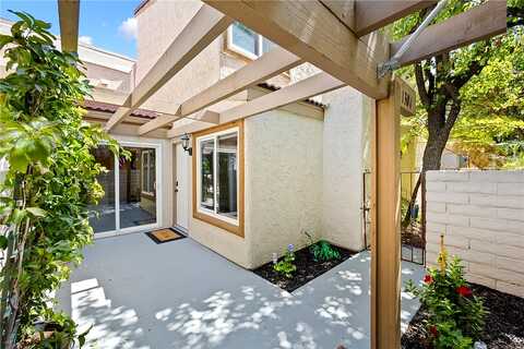 Calle Grande, Fullerton, CA 92835