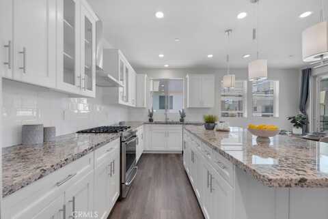 Astor, NORTHRIDGE, CA 91324