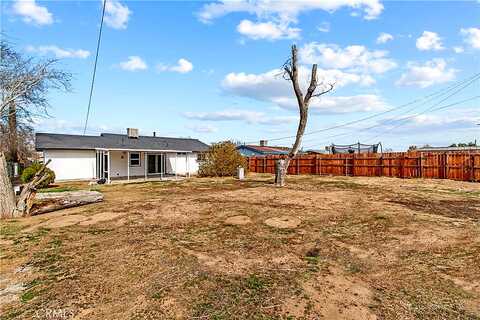 Pine, HESPERIA, CA 92345