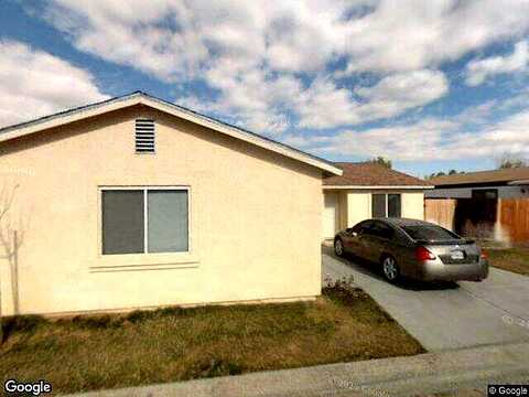 Avenida Laredo, BARSTOW, CA 92311
