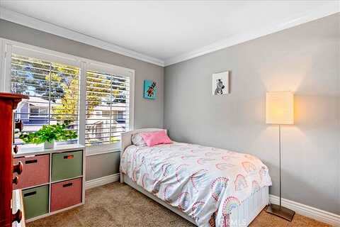 Newbridge Drive, Lake Forest, CA 92630