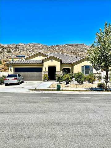Aswut, SAN JACINTO, CA 92582