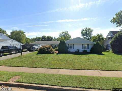 Peekskill, FAIRFAX, VA 22033