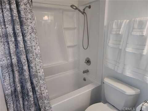 Los Modelos, FOUNTAIN VALLEY, CA 92708