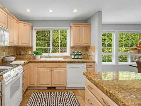 255Th, KENT, WA 98042