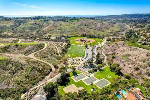 Daytona, Laguna Niguel, CA 92677