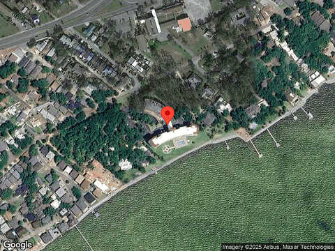 Bayshore Dr, Pensacola, FL 32507