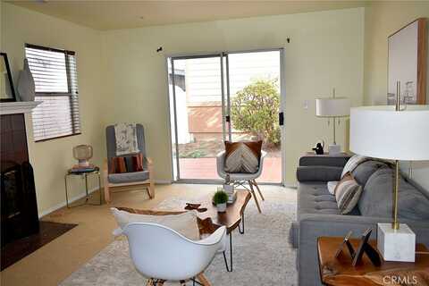 171St, LAWNDALE, CA 90260