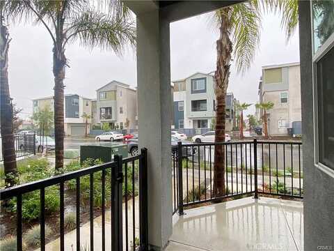 Standard, SANTA ANA, CA 92701
