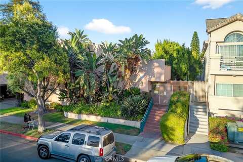 Woodman Avenue, Panorama City, CA 91402