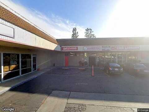 Lincoln Plaza, CYPRESS, CA 90630