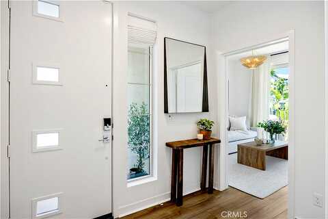 Juniper, LADERA RANCH, CA 92694
