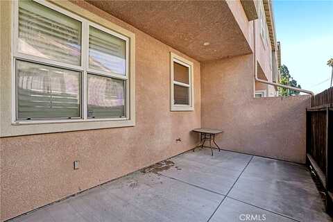 Howard Avenue, Los Alamitos, CA 90720