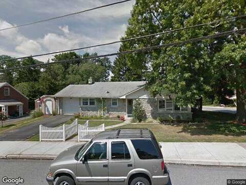 Lincoln, EPHRATA, PA 17522