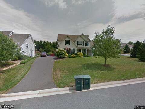 Redfields, CHARLOTTESVILLE, VA 22903