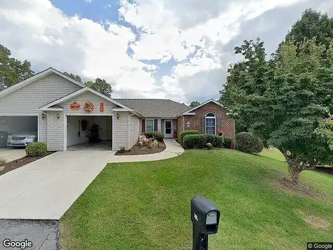 Meadow Green, AMHERST, VA 24521