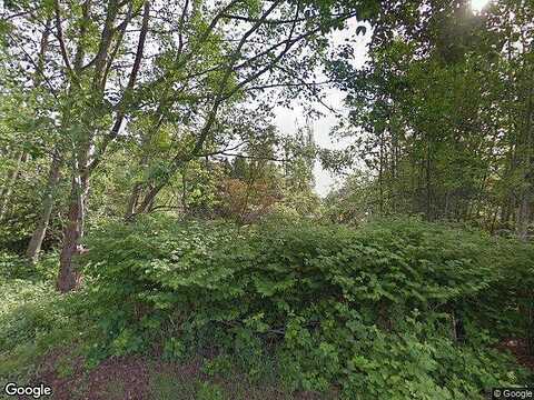 8Th, PUYALLUP, WA 98371