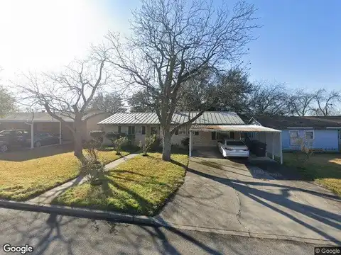 Anton, SAN ANTONIO, TX 78223