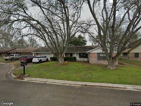 Ross, LOCKHART, TX 78644
