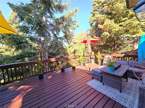 Buckingham Sq, Lake Arrowhead, CA 92352
