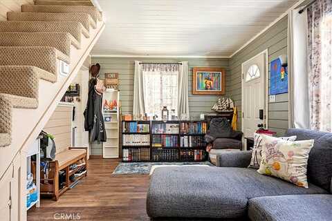 Cappy Dr, Lake Arrowhead, CA 92352