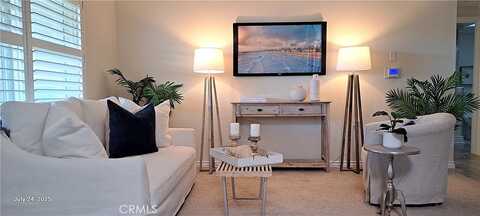 Thunderbird Dr M2 4K, Seal Beach, CA 90740