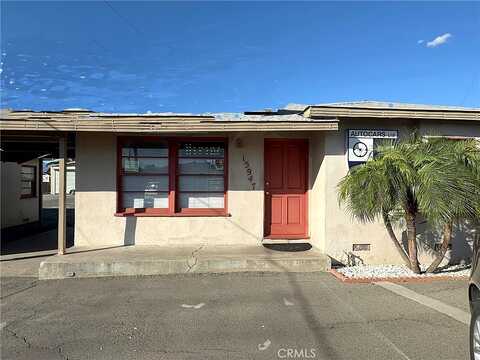 Amar, LA PUENTE, CA 91744