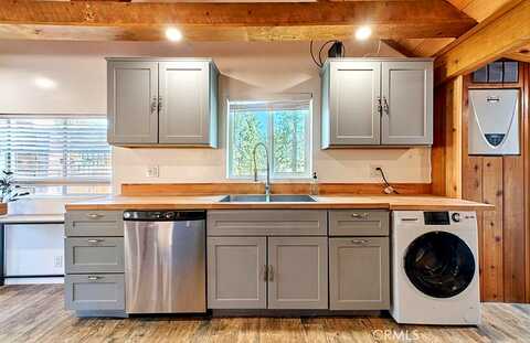 Canvasback Dr, Big Bear Lake, CA 92315