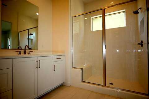 Verdure Ct, Santa Clarita, CA 91350