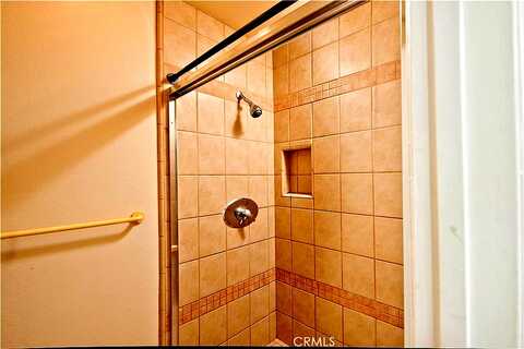 Lyons Avenue, Valencia, CA 91355