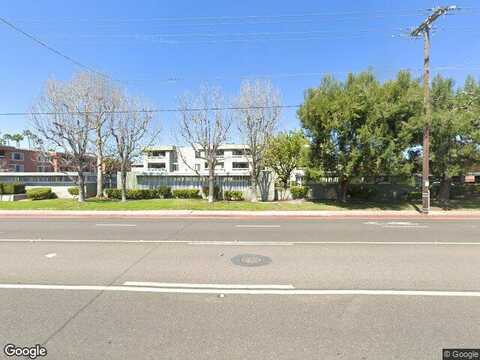 E Washington Ave, Escondido, CA 92025