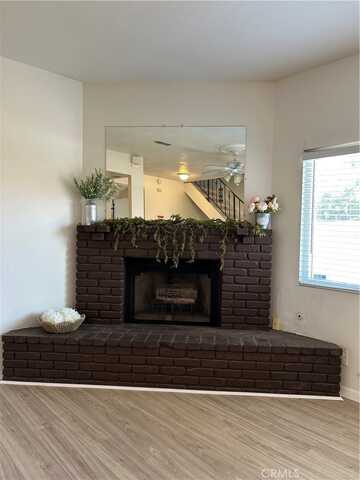 10Th Street E, Palmdale, CA 93550