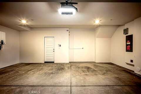 Farley Ln, Pomona, CA 91767