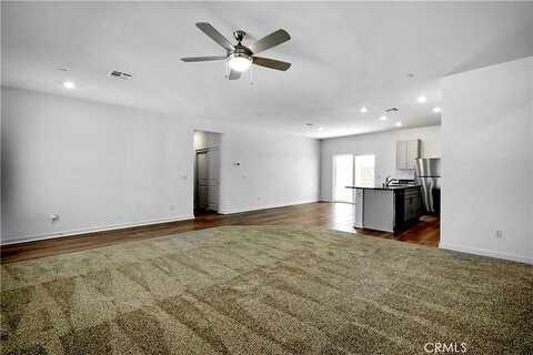 Del Sur Street, Victorville, CA 92392