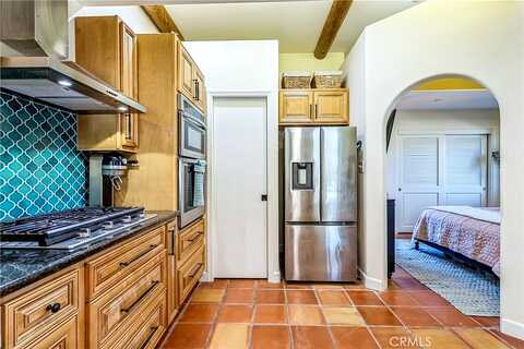 W Chandler Blvd, Burbank, CA 91505