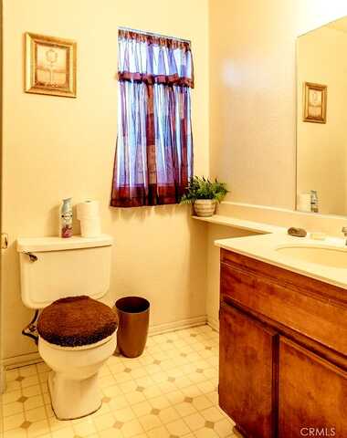 E 65Th Street, Inglewood, CA 90302