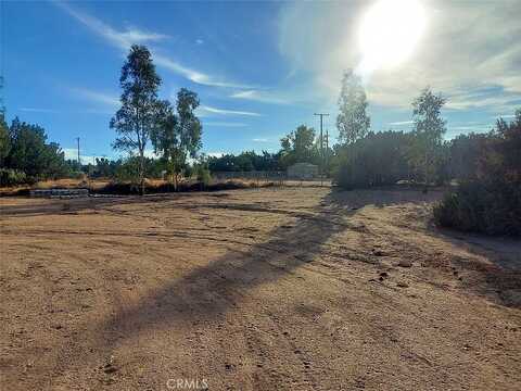 Hollister Road, Oak Hills, CA 92344