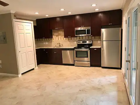 W Alabama St, Houston, TX 77027