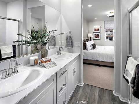 Aurora Ln, Pomona, CA 91767
