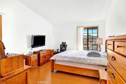 Packers Circle, Tustin, CA 92780