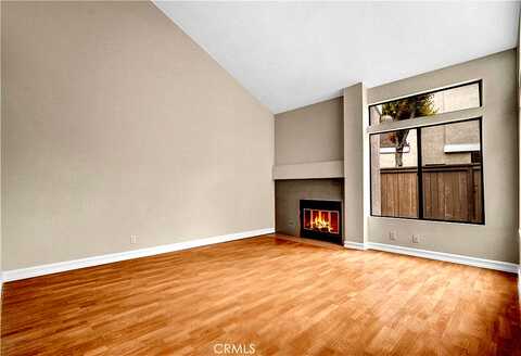 Deerfield Avenue, Irvine, CA 92606