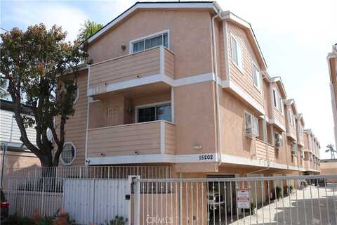 S Normandie Avenue, Gardena, CA 90247